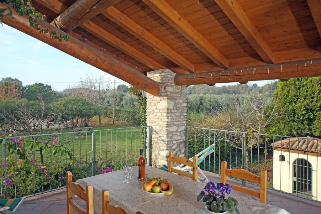 Agriturismo La Breda Guest House San Felice del Benaco Room photo