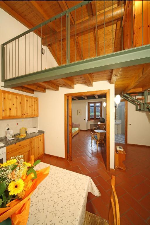 Agriturismo La Breda Guest House San Felice del Benaco Room photo