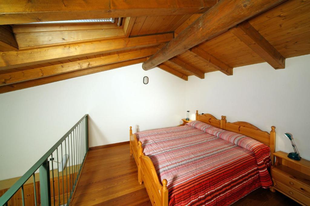 Agriturismo La Breda Guest House San Felice del Benaco Room photo