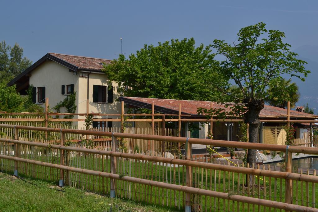 Agriturismo La Breda Guest House San Felice del Benaco Exterior photo